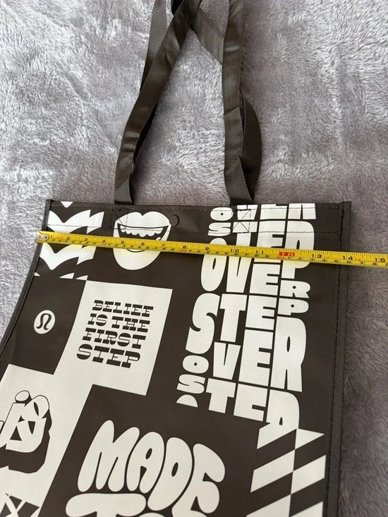 lululemon athletica Black and White Motivational Graphic Tote - Picture 5 of 6